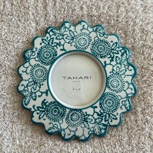 Tahari Picture Frame